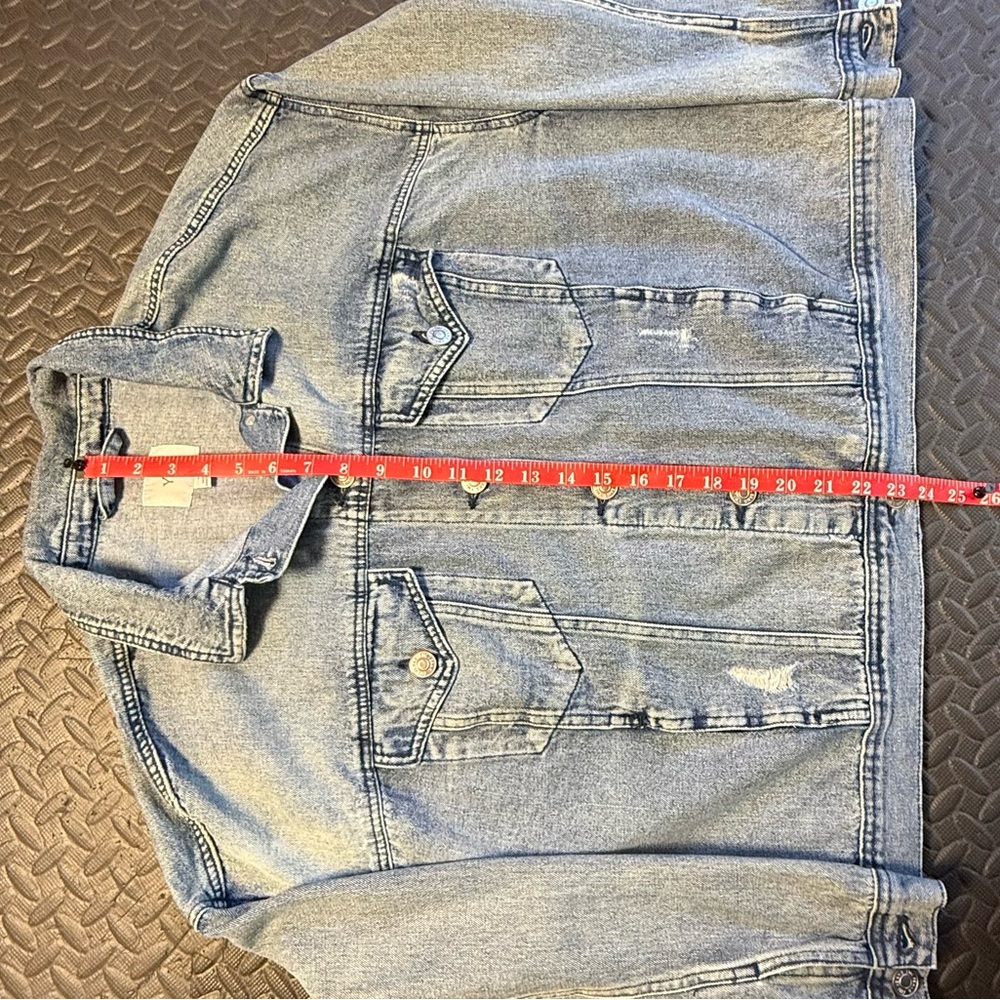 YMI Women’s Plus Oversized Boyfriend Denim Jacket Size 1X - Picture 6 of 9